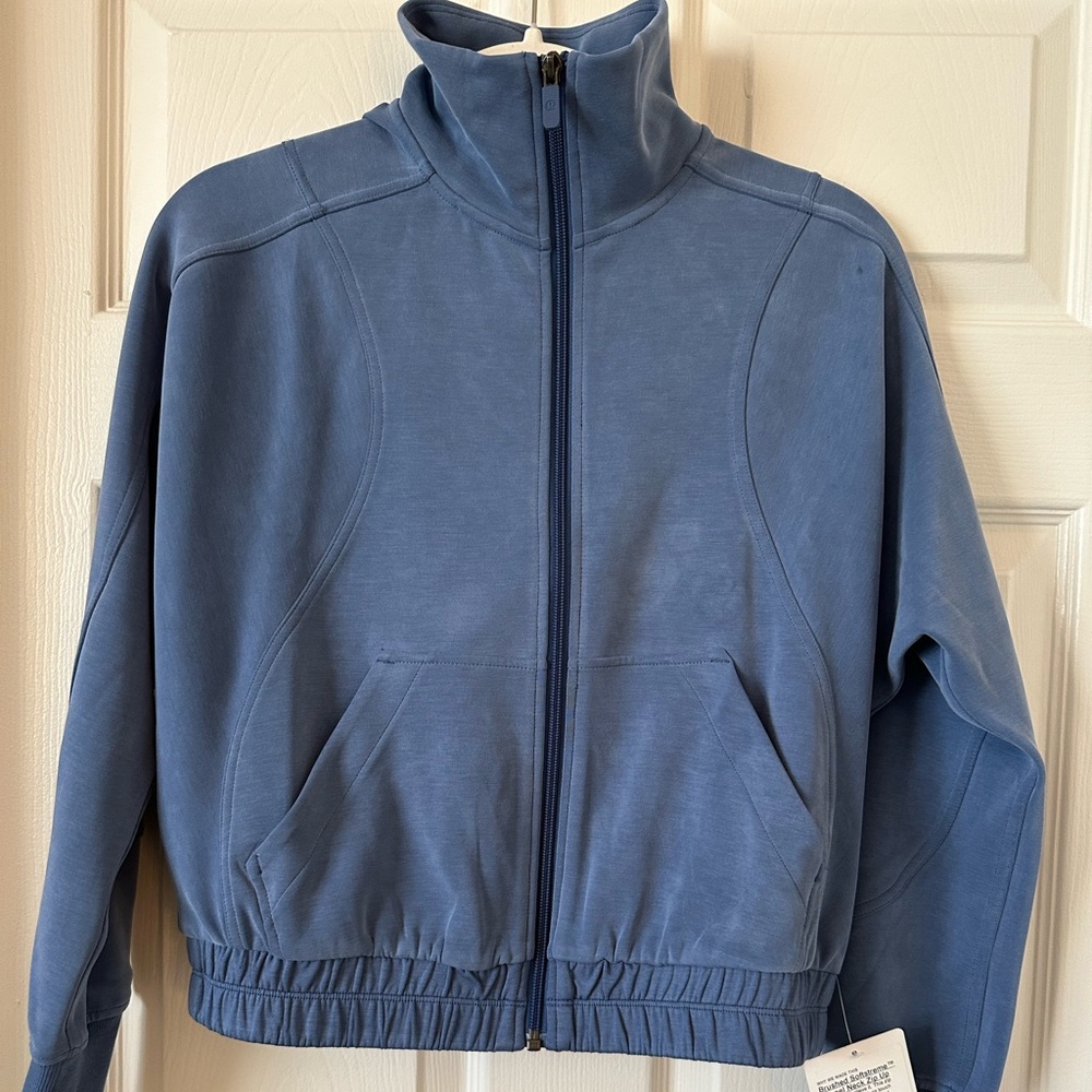 NWT LULULEMON Brushed Softstreme Funnel Neck Zip Up
